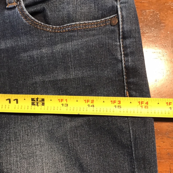 Articles of Society Raw Hem Skinny Jeans - Picture 7 of 9